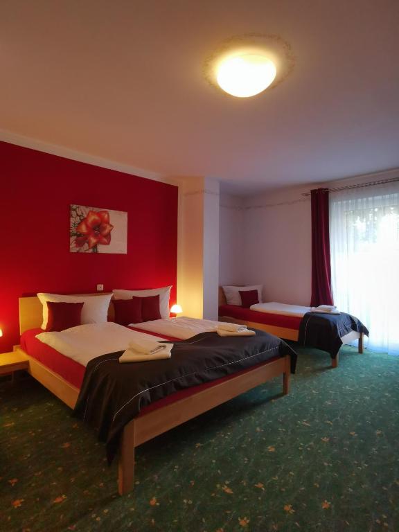 Postel nebo postele na pokoji v ubytování Hotel Bördehof, direkt an der A2 & A14, Restaurant, Tagung, individuell