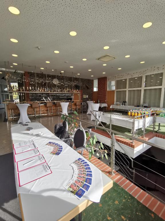 Restaurace v ubytování Hotel Bördehof, direkt an der A2 & A14, Restaurant, Tagung, individuell