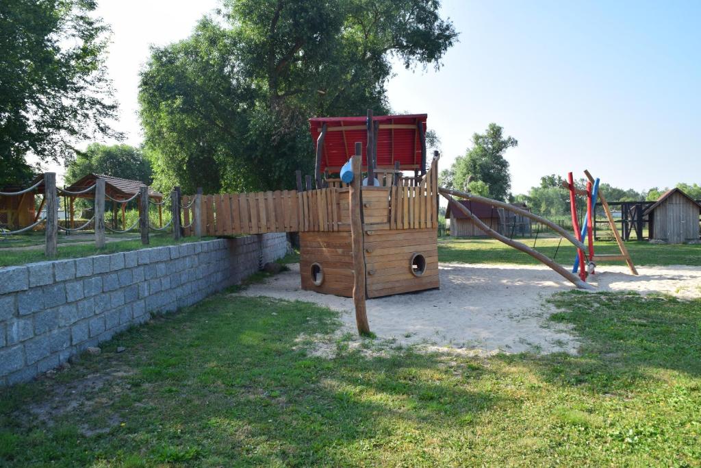 Herní místnost nebo prostor pro děti v ubytování Land-gut-Hotel Seeblick