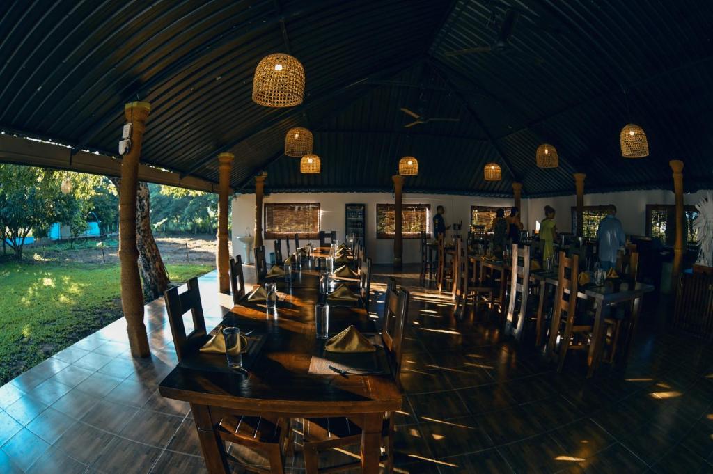Restaurace v ubytování Hotel Golden Ray