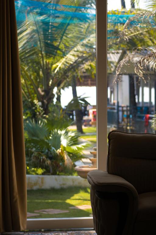 COCO CABANA - King Suite With Spa Bath