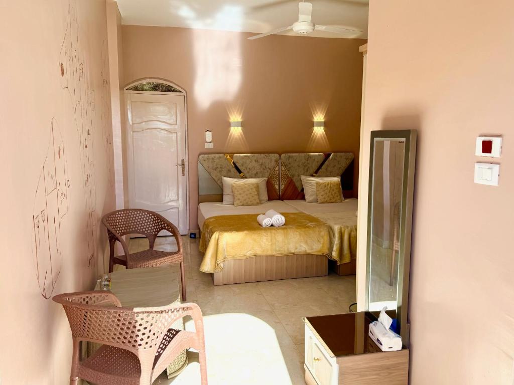 Egyptian Sunrise - Doppelzimmer Mit Balkon