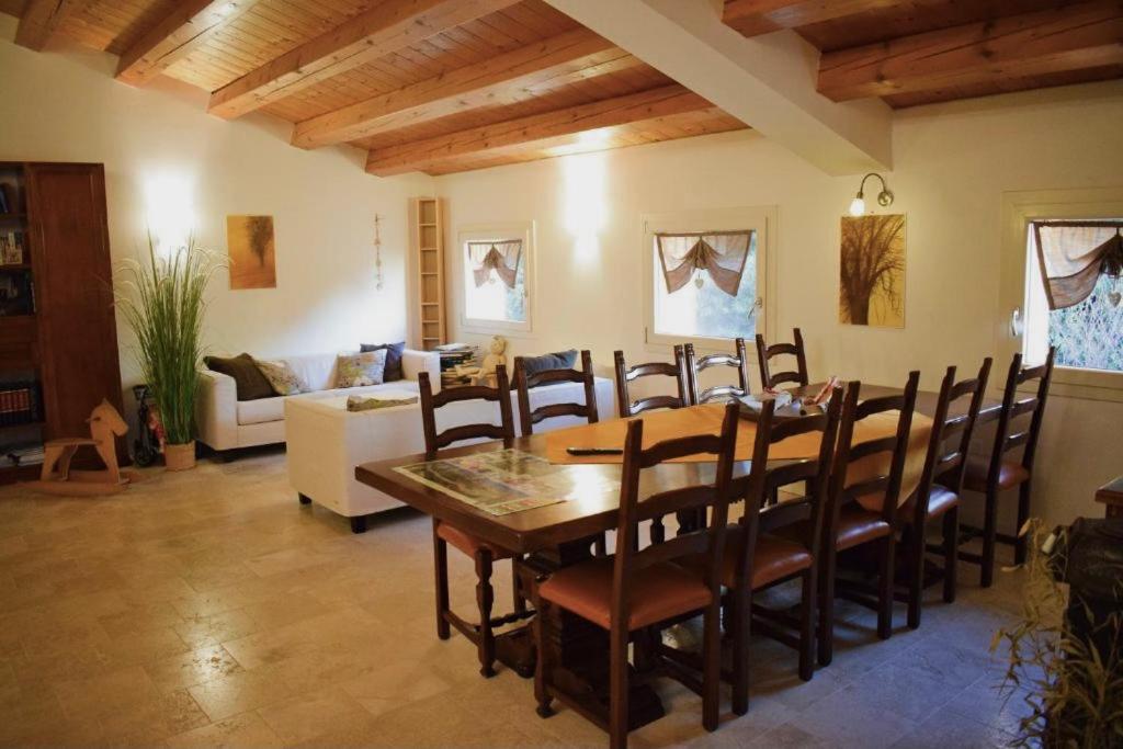 Posedenie v ubytovaní BeeHouse - La Casa delle Api Agriturismo