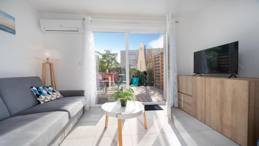 Photo de la galerie de l'établissement La Dune 46 - VILLA 3P6, à Valras-Plage