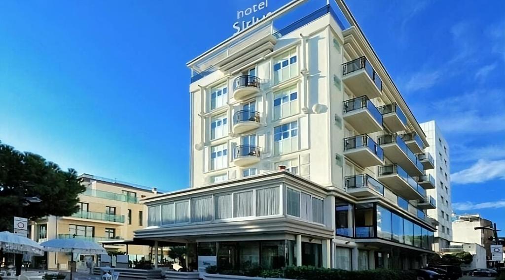 Budova, kde se hotel nachází