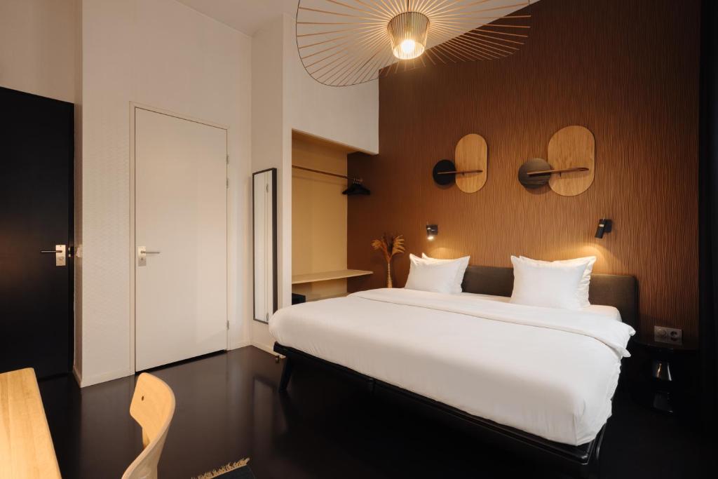 Hotel V Frederiksplein - Resim 11