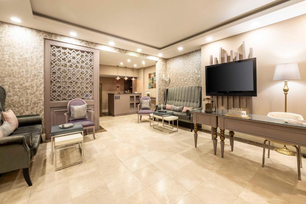 لابی و فضای عمومی Raymond Hotel Old City - تصویر ۵