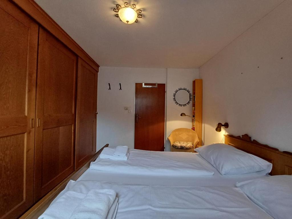 Voodi või voodid majutusasutuse Apartment Barbara in Maishofen toas