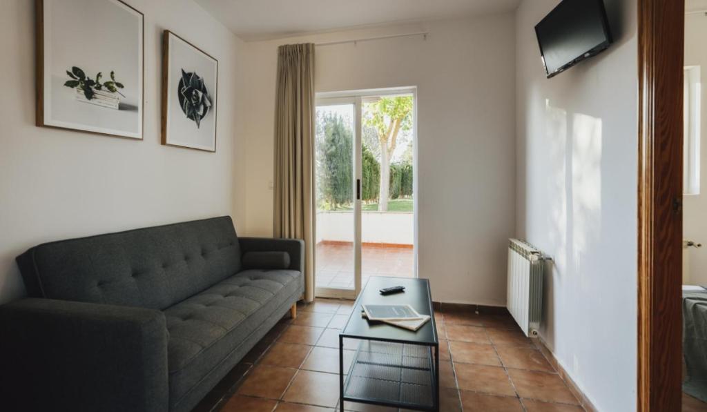 Foto de Habitación Doble con vistas a la piscina número 6