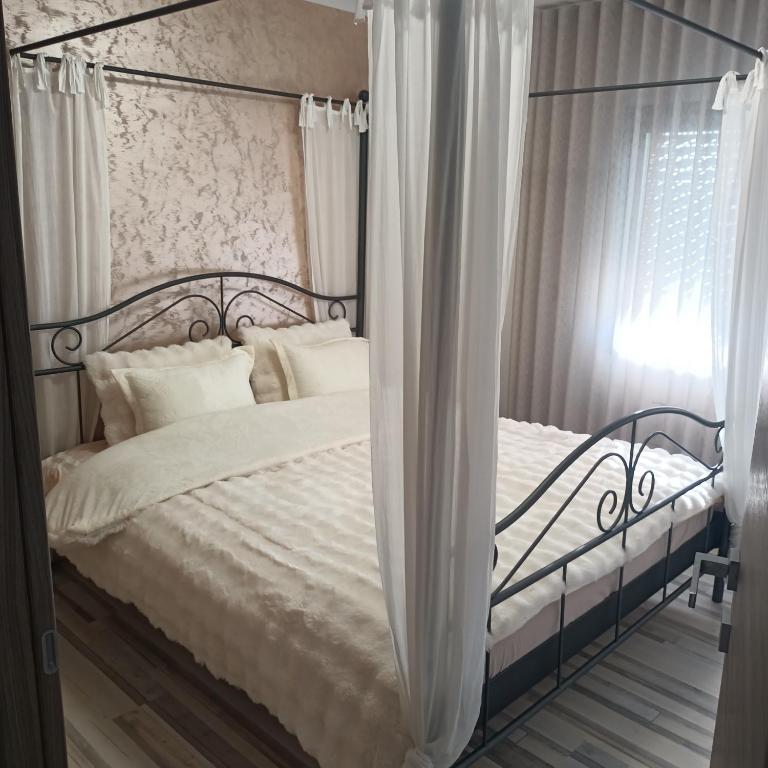 Postel nebo postele na pokoji v ubytování Florida Studio Hammamet Nord