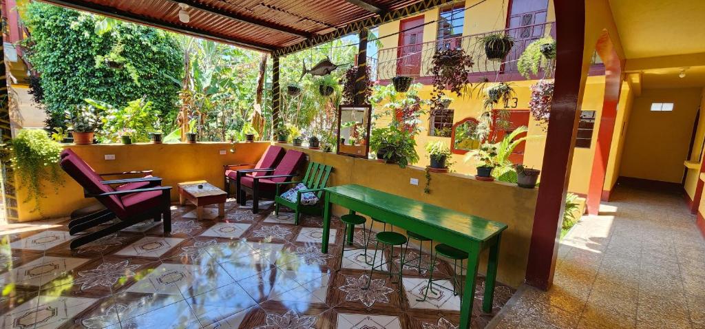 Hospedaje Santo Domingo - Habitación Gemela Con Baño Compartido