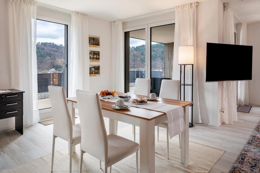 TV a/nebo společenská místnost v ubytování Felsenkeller Appartements