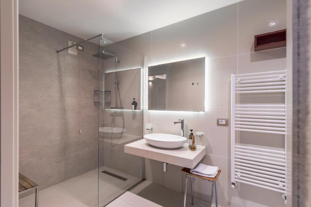Koupelna v ubytování Palazzo San Lazzaro - Jacuzzi Rooms & Suites Lecce Selection