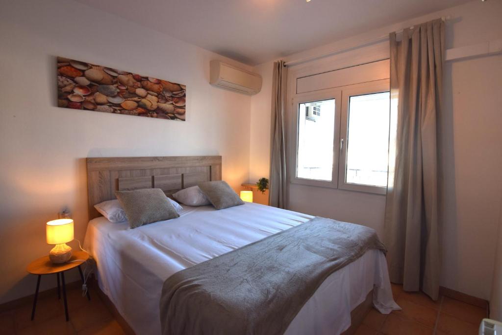Posteľ alebo postele v izbe v ubytovaní Apartamento con vistas canal ref 114