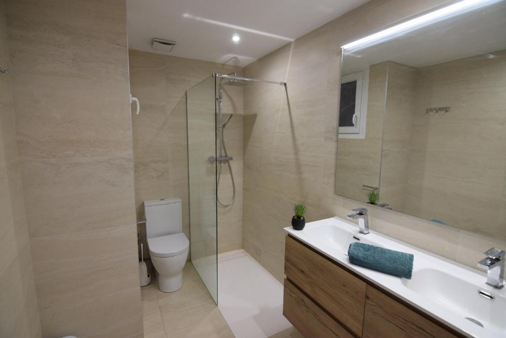 Kúpeľňa v ubytovaní Apartamento con vistas canal ref 114
