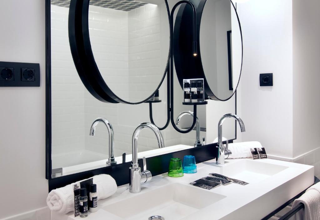 One Shot Reina Victoria - Resim 15