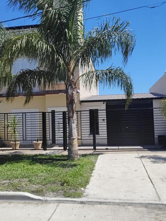 Duplex con Pileta "Las Palmeras"