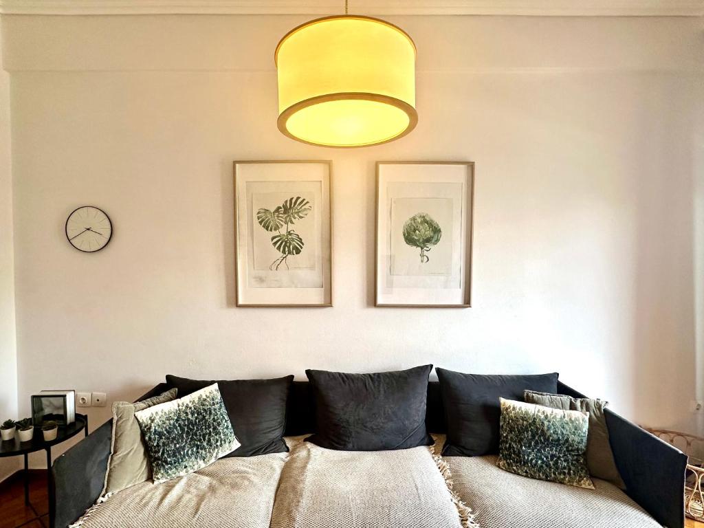 Modern 2BD with City View Near Acropolis