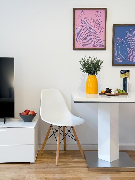 TurnKey I Wenceslas Square Apartments - 2