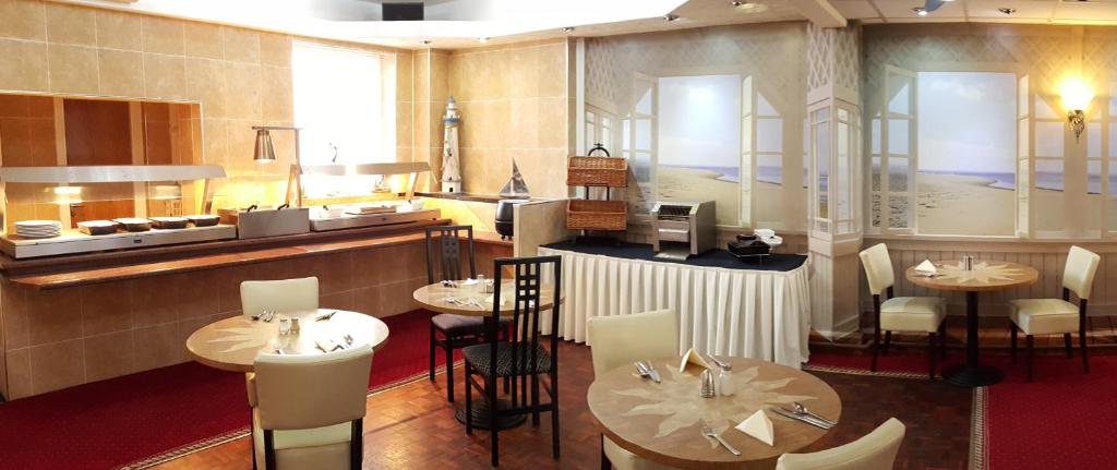 The Regal Hotel - Resim 10