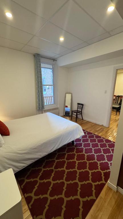 
One-Bedroom Apartment
