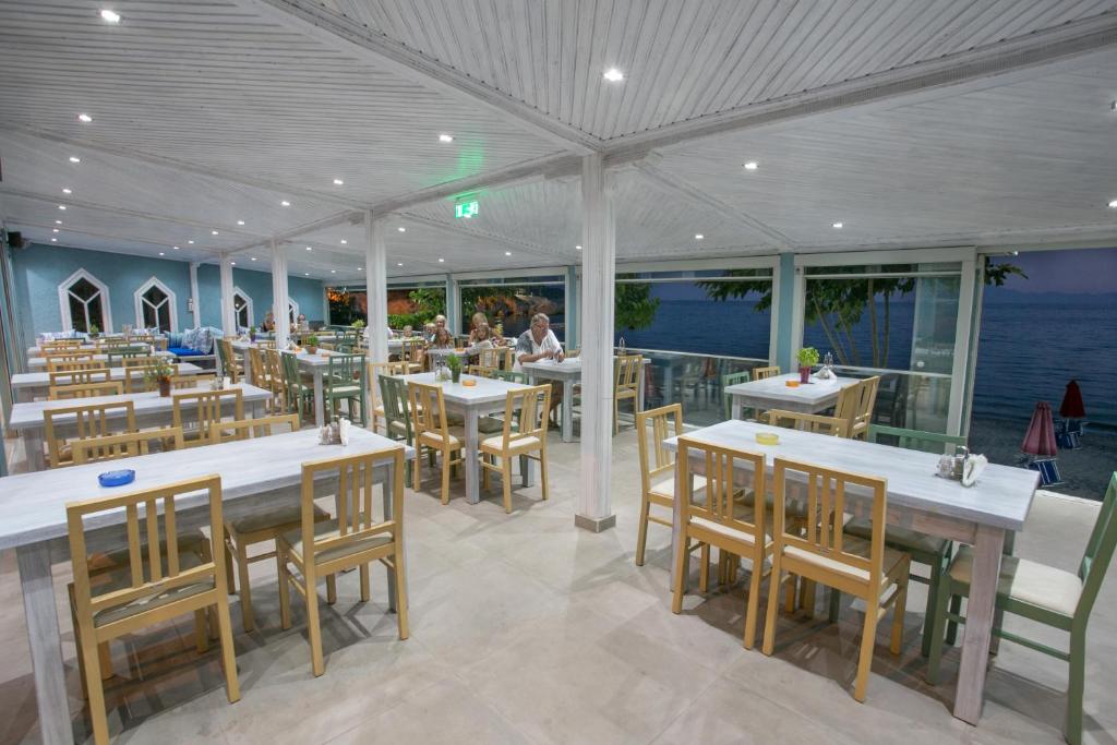 Restaurace v ubytování Hotel Akti