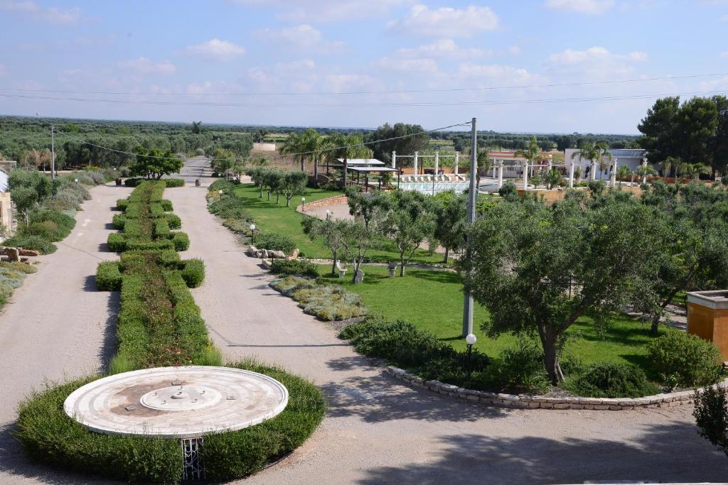A garden outside Agriturismo Casale San Giovanni