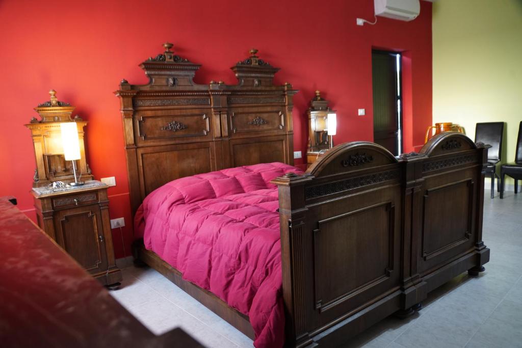 A bed or beds in a room at Agriturismo Casale San Giovanni