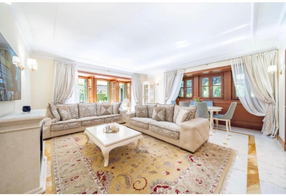 Photo de la galerie de l'établissement Luxury appartement Cannes Oxford, à Cannes