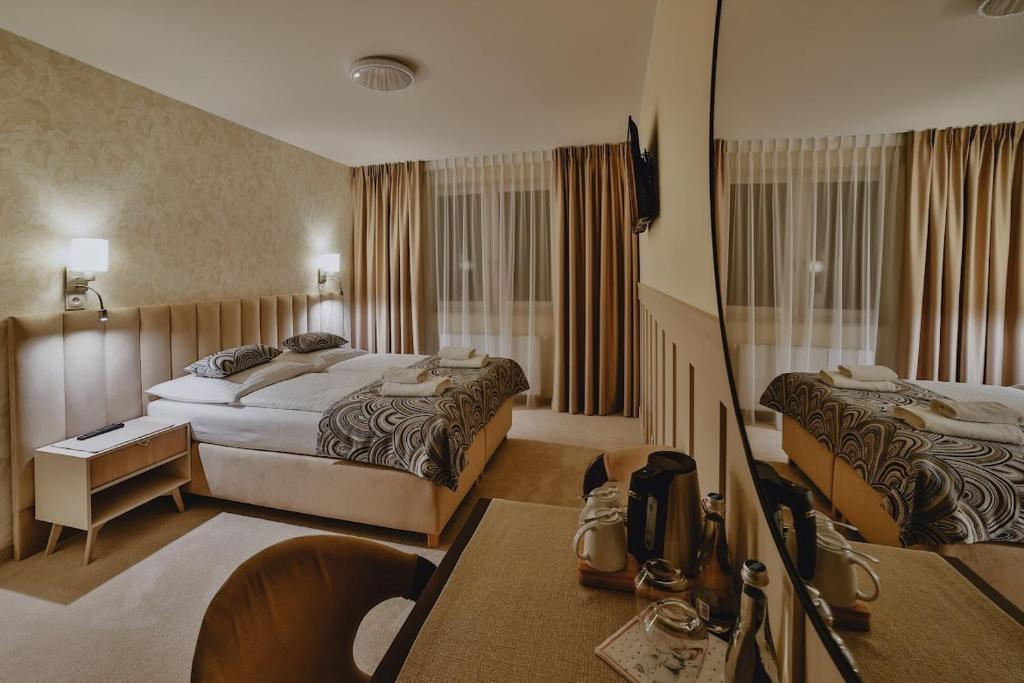 Willa & DOM-BLACH - 15