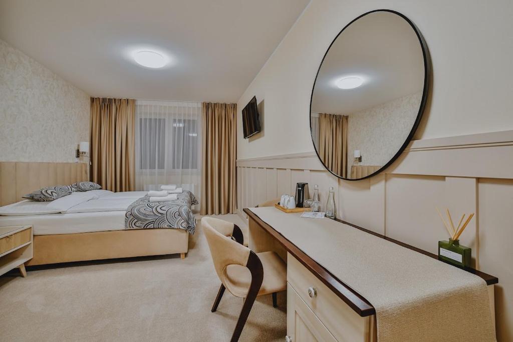 Willa & DOM-BLACH - 18