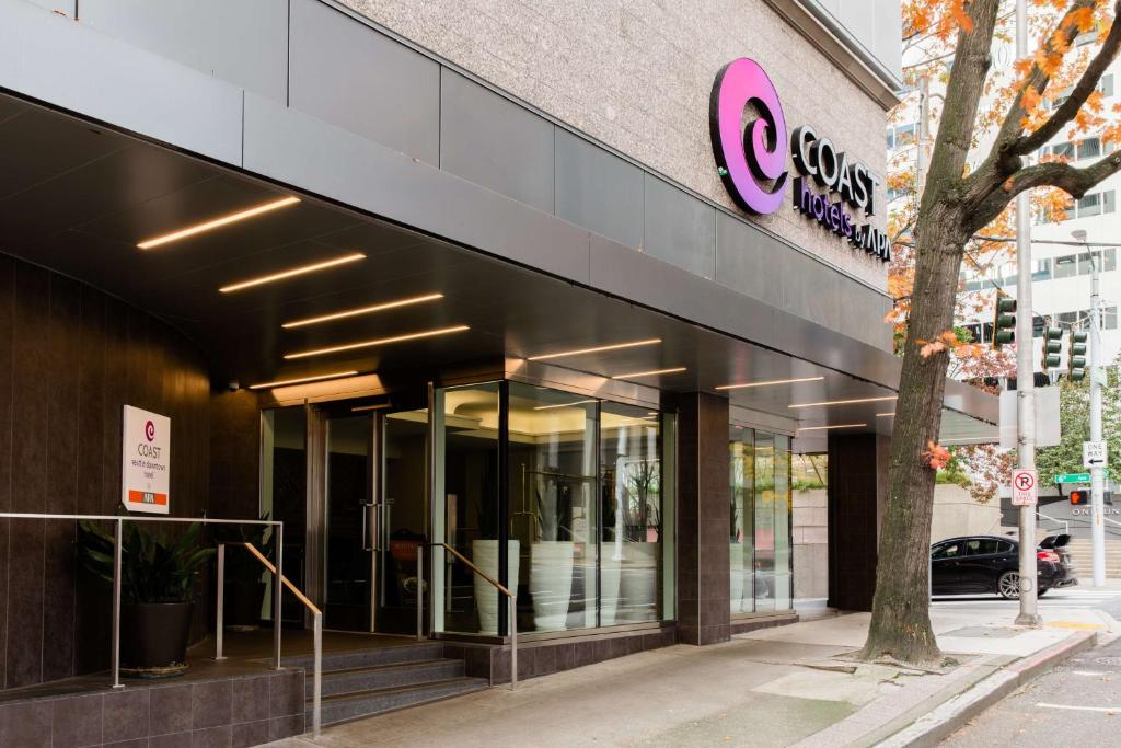 Coast Seattle Downtown Hotel by APA photo