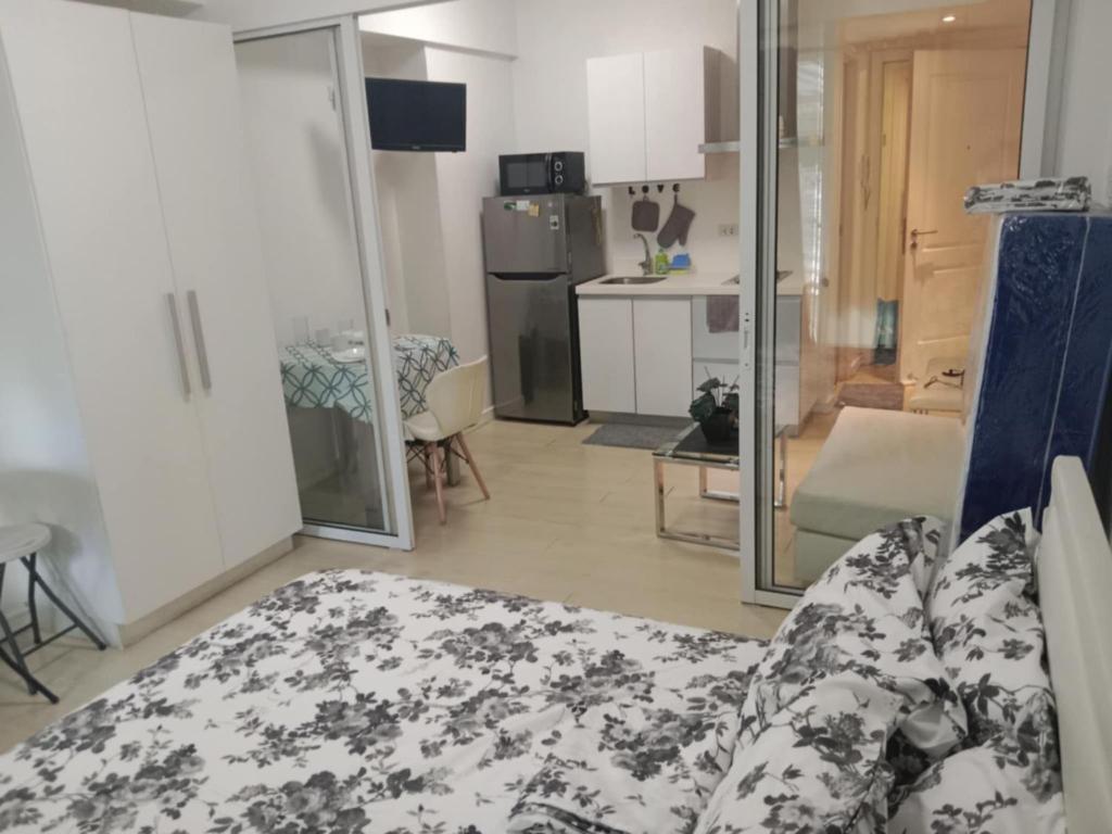 Gallery image of Azure Residences by Van Florendo in Manila