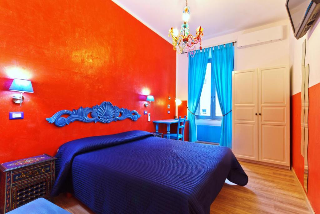 Dream Station - Large Double Room