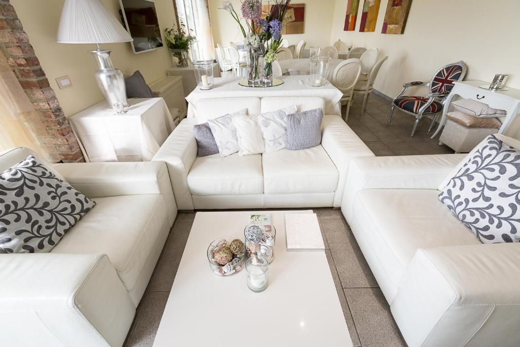 A seating area at Locanda San Giorgio