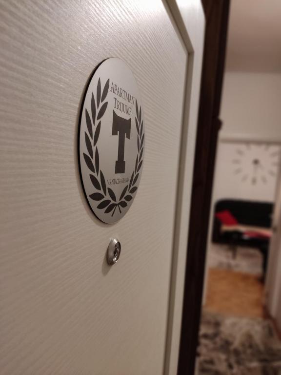 Postel nebo postele na pokoji v ubytování Apartman Trijumf