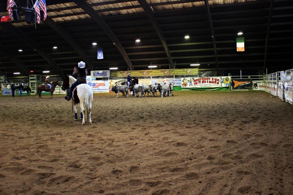 Hosté ubytování Cowboys Guest Ranch