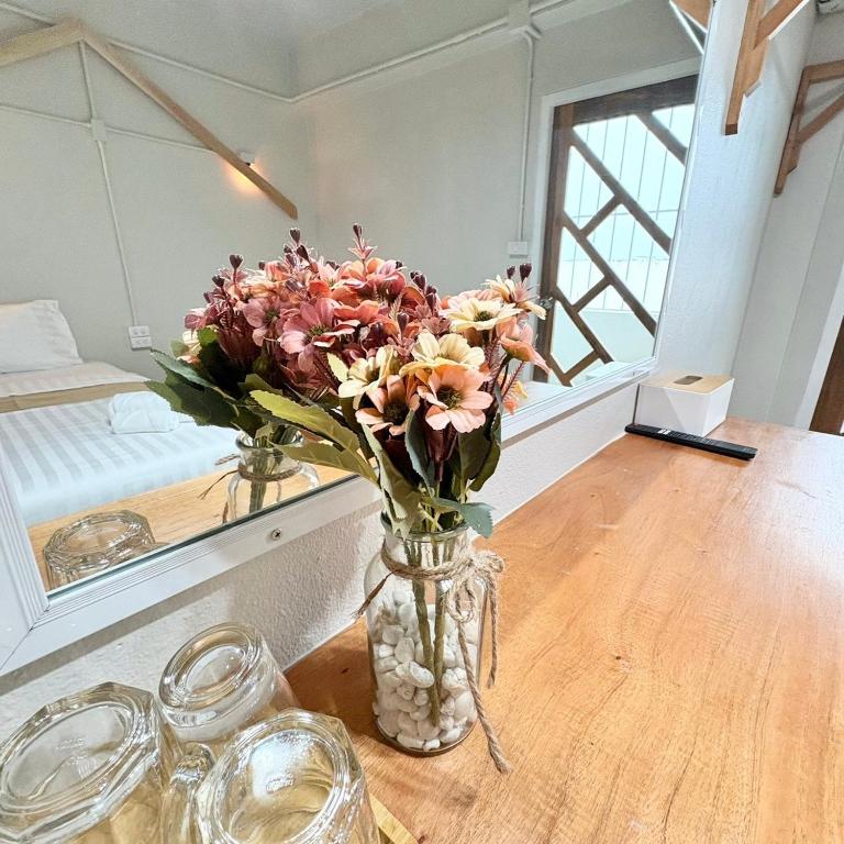 Yoi Hotel krabi - Resim 18