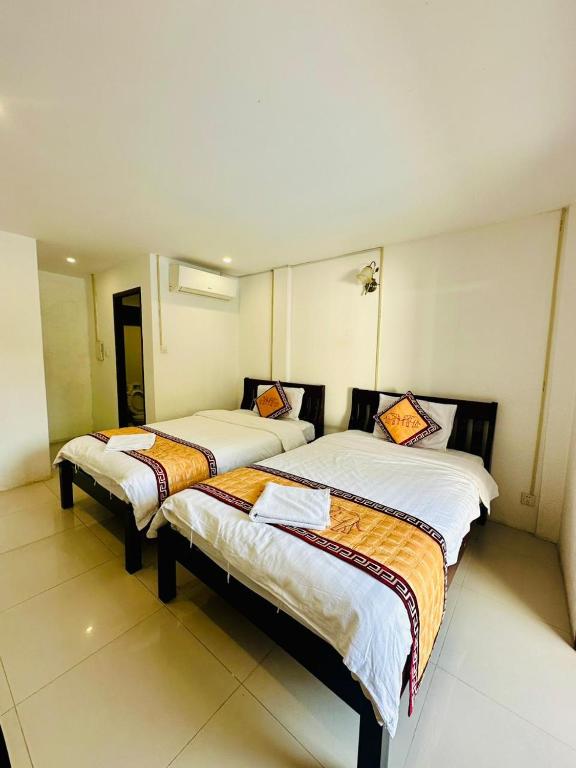 Luangprabang Residence Boutique Hotel - Deluxe Doppelzimmer Mit Balkon