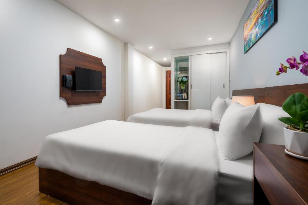 Astoria Hanoi Hotel & Travel - 2