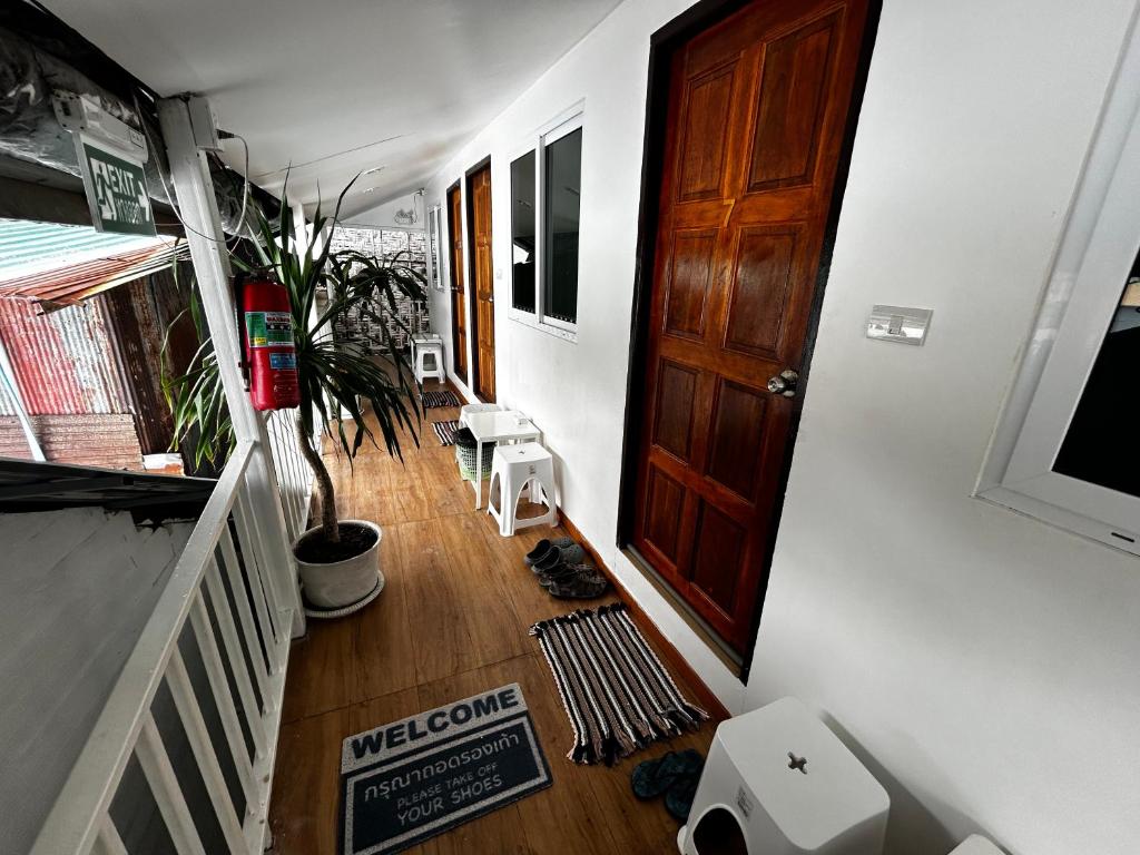 Coco's Guest House - Salle Double Standard Avec Climatisation