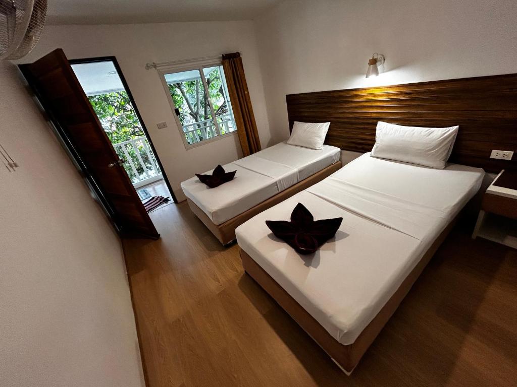 Coco's Guest House - Budget Twin Room Avec Fan