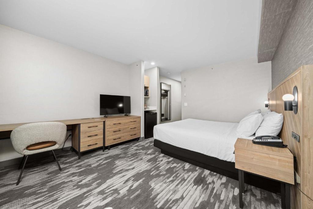 Sandman Hotel Calgary Airport - Resim 9