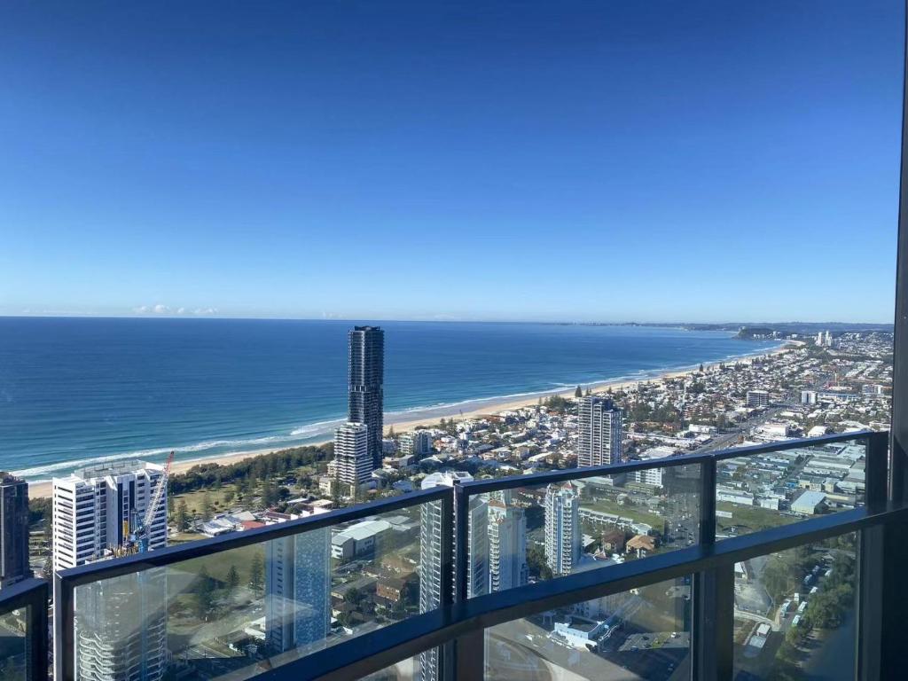La Jolla Holiday Broadbeach - Resim 21