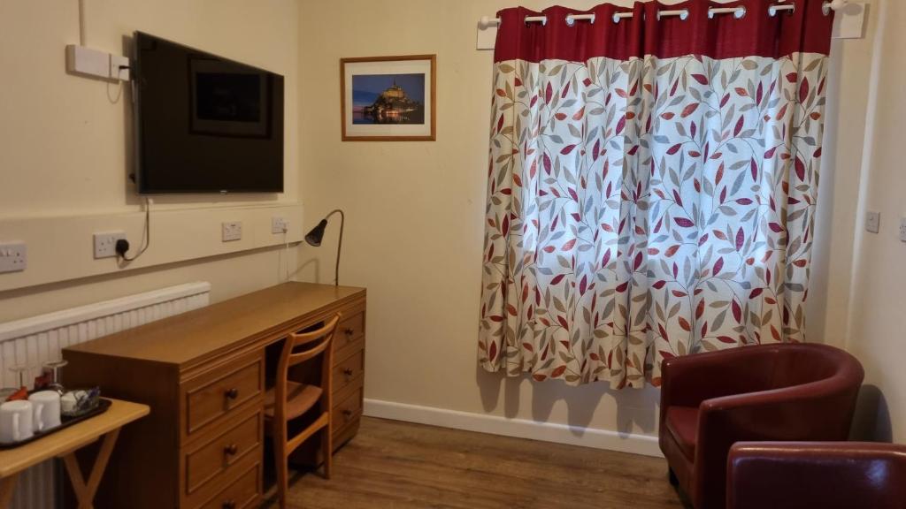 Cherry Lodge - Large Twin Room