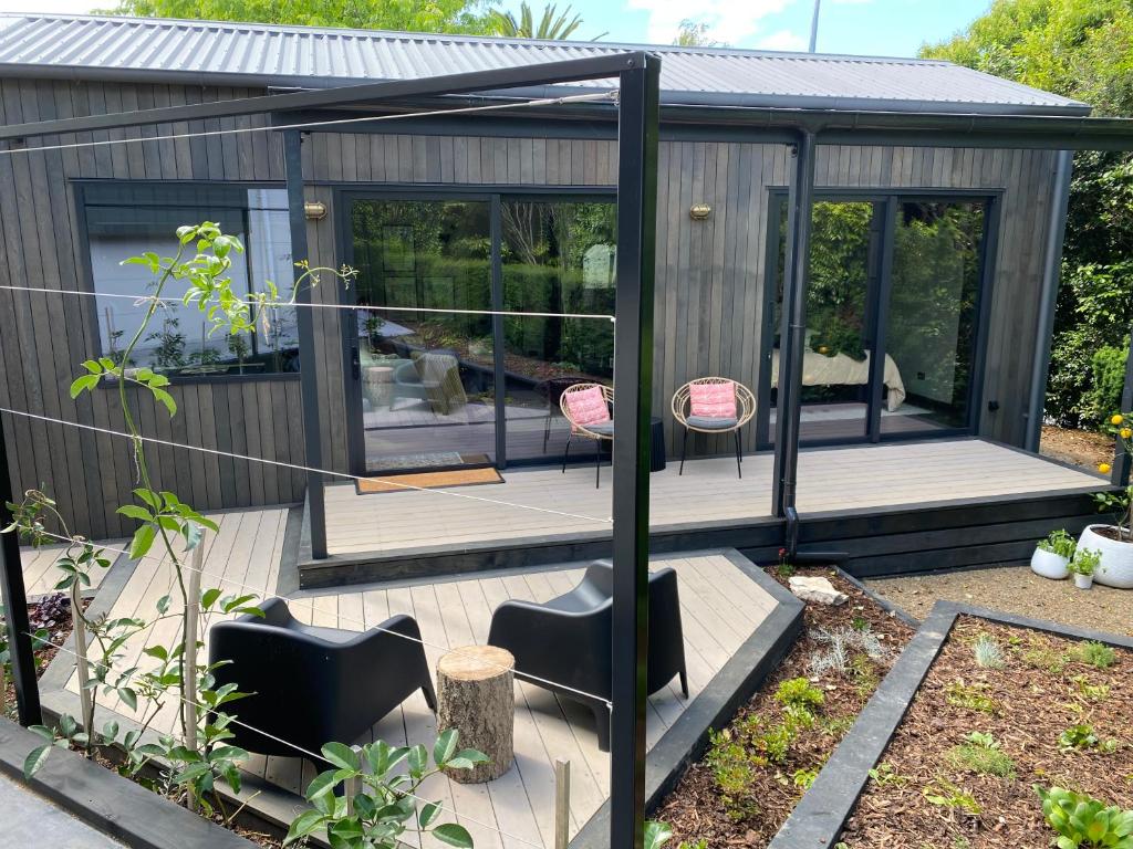 Long Dog Studio - Central city - Resim 12