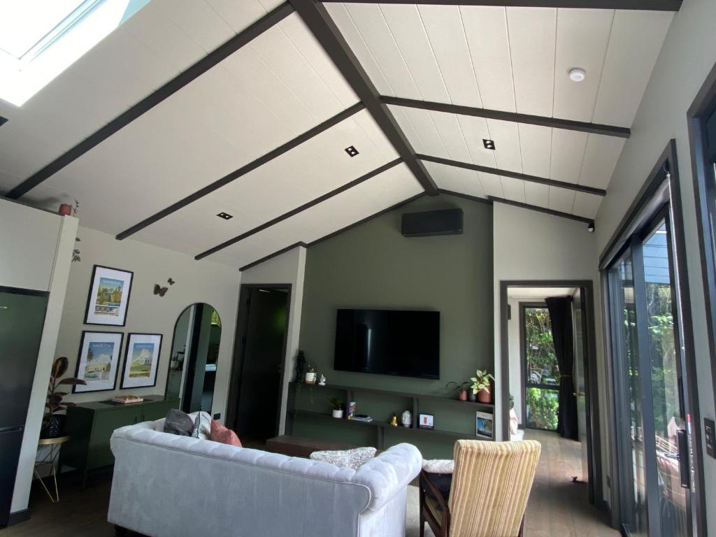 Long Dog Studio - Central city - Resim 10