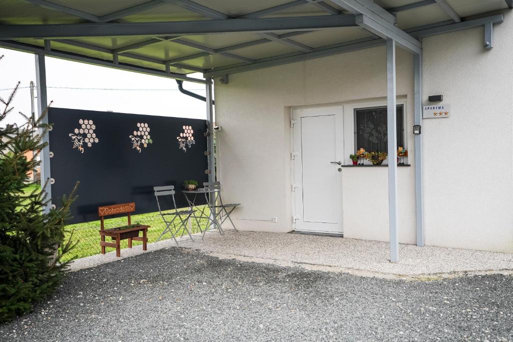 Fotografie z fotogalerie ubytování Honey Apartment Lendava v destinaci Lendava