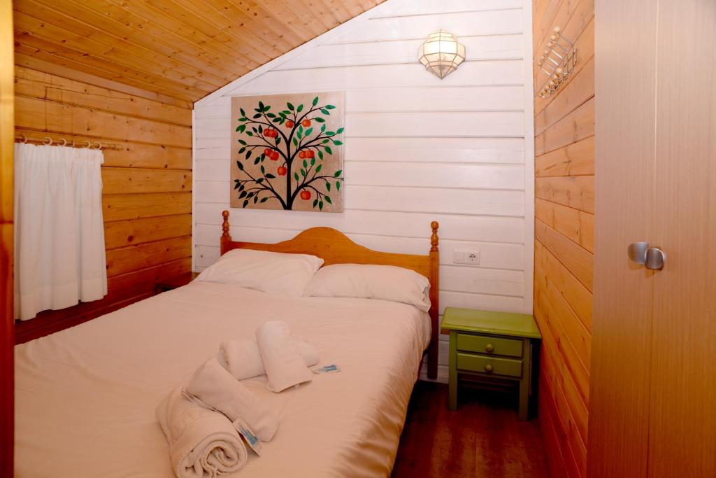 Posteľ alebo postele v izbe v ubytovaní Camping Reina Isabel