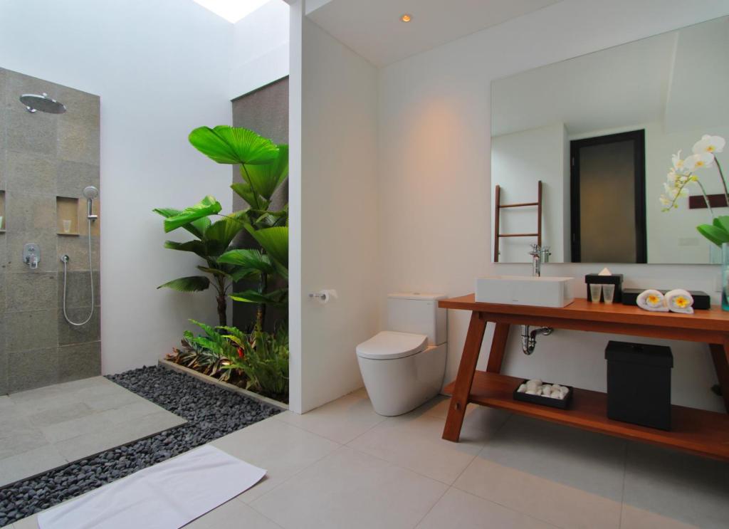 Abia Villa Legian - 12